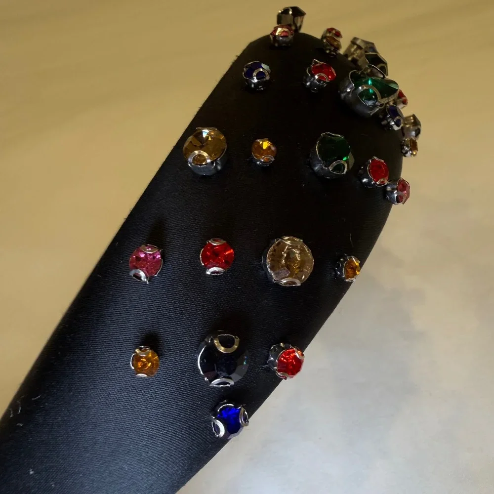 Fitze cu Bentite Black Satin Padded Headband Multicolor Rhinestone Jeweled Crown